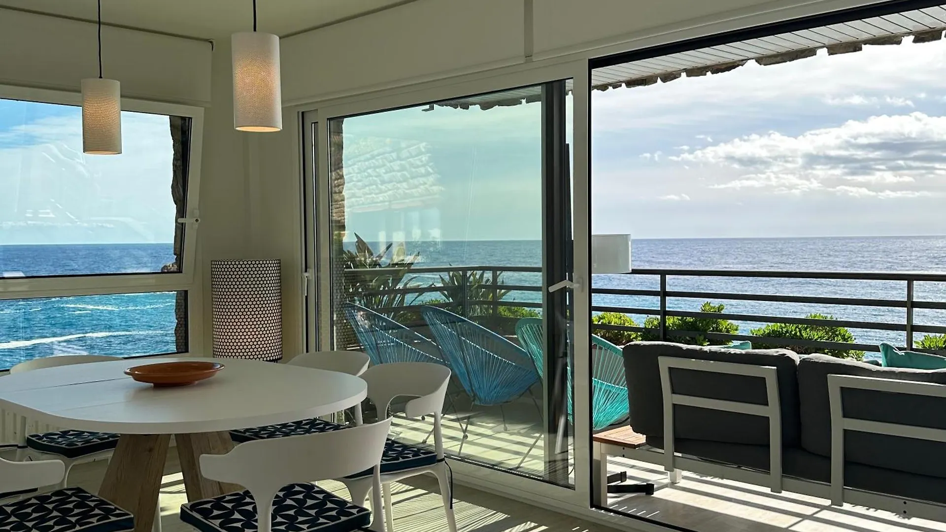 Magnificent Apartment At The Sea Front Of توسا ذي مار 0*,  إسبانيا